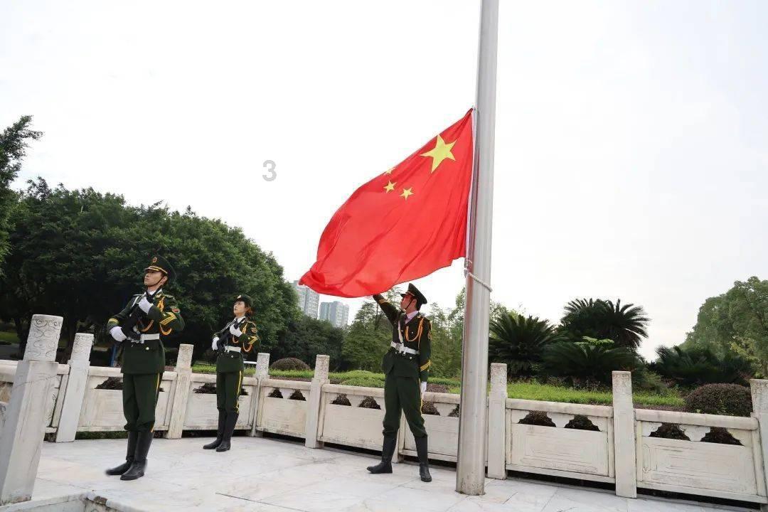因一个字火遍中国的爨底下村，现在怎么样了？游戏画面